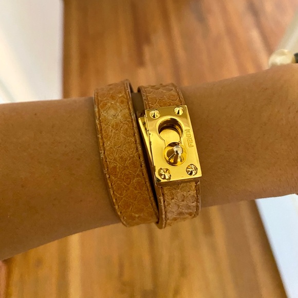 Fendi snakeskin wrap bracelet with gold buckle - Picture 2 of 3